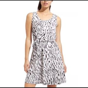 Athleta Sweet Saturday dress